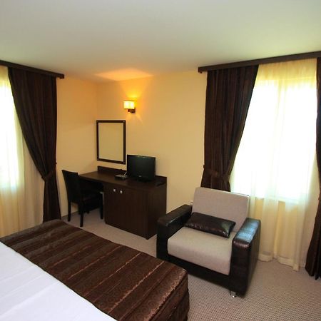فندق Siena House سوزوبول المظهر الخارجي الصورة
