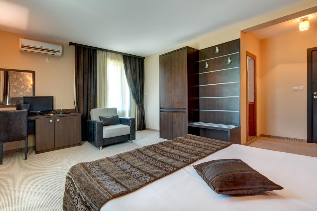 فندق Siena House سوزوبول المظهر الخارجي الصورة