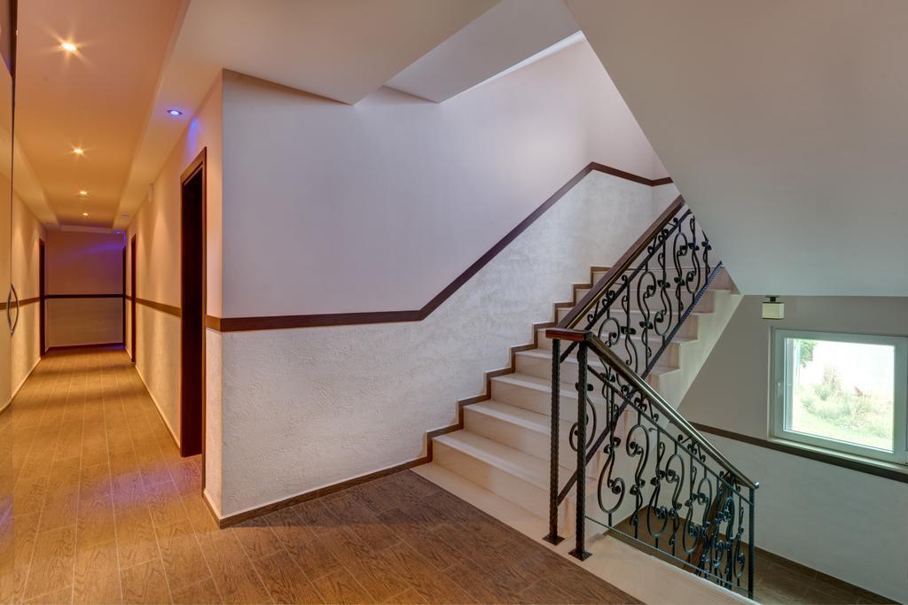 فندق Siena House سوزوبول المظهر الخارجي الصورة